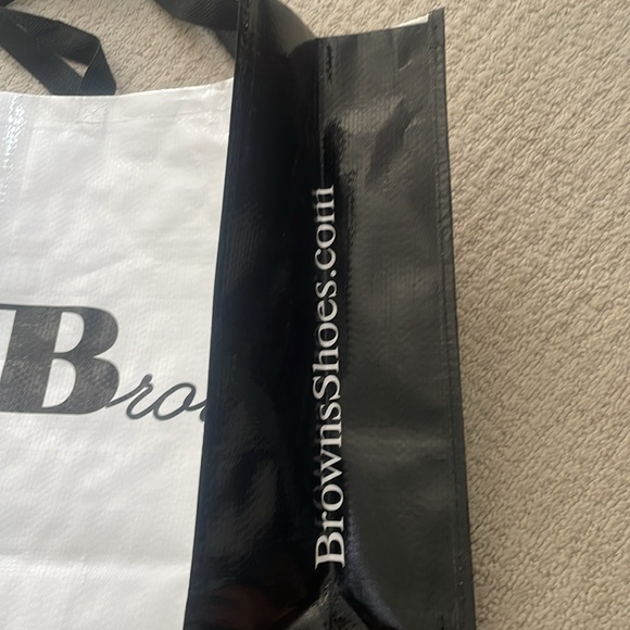 FREE WITH PURCHASE - Browns large gift bag - Picture 3 of 3